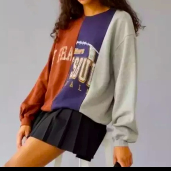 Urban Outfitters Tops - Urban outfitters, San Francisco, spliced crewneck, graphic, print sweatshirt